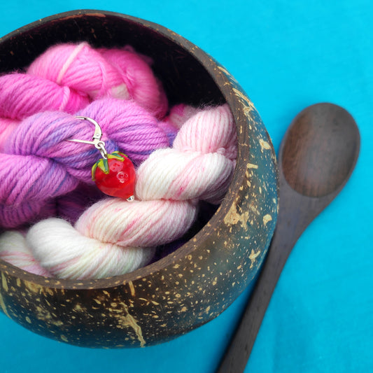 Yarn Bowl Gift Set - Raspberry Ripple Ice Cream