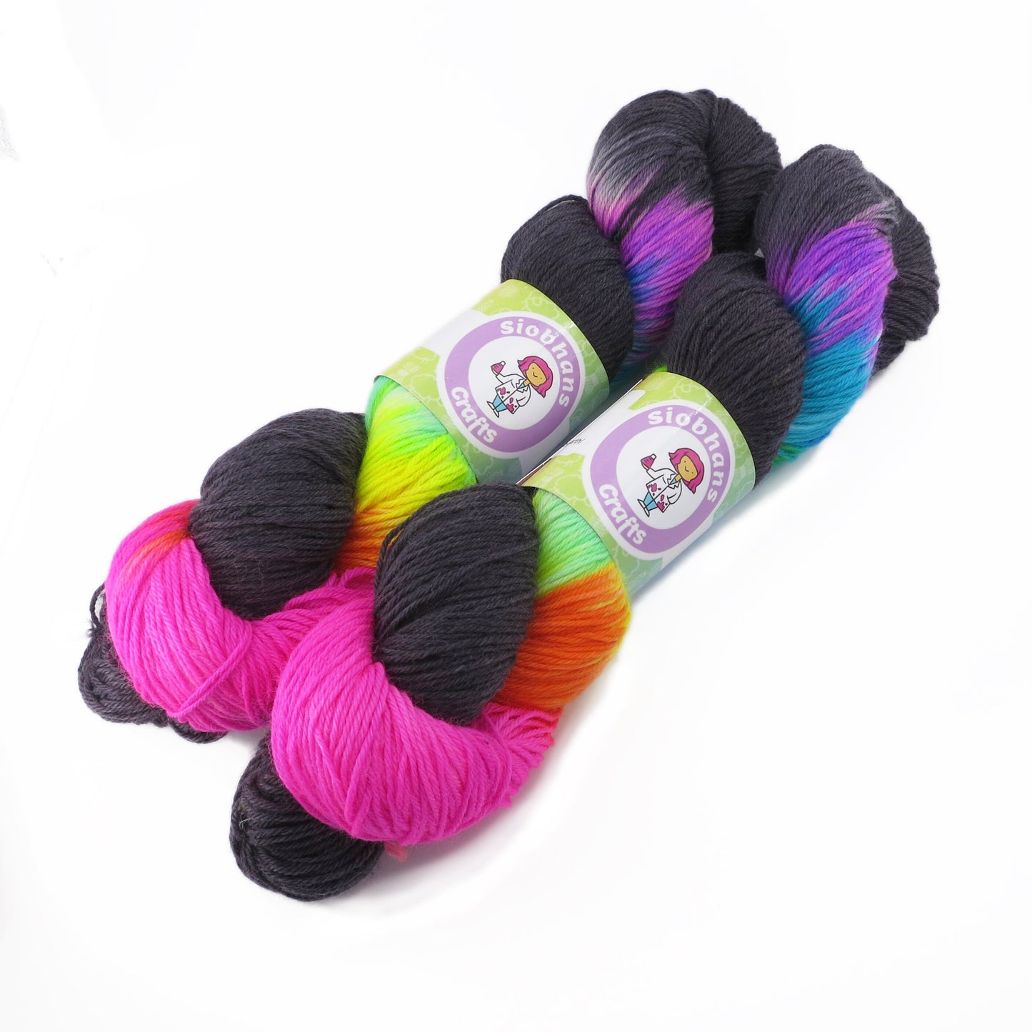 Fio para meias tingido à mão "Arco-íris de Carvão" - 4 camadas / Peso Fingering