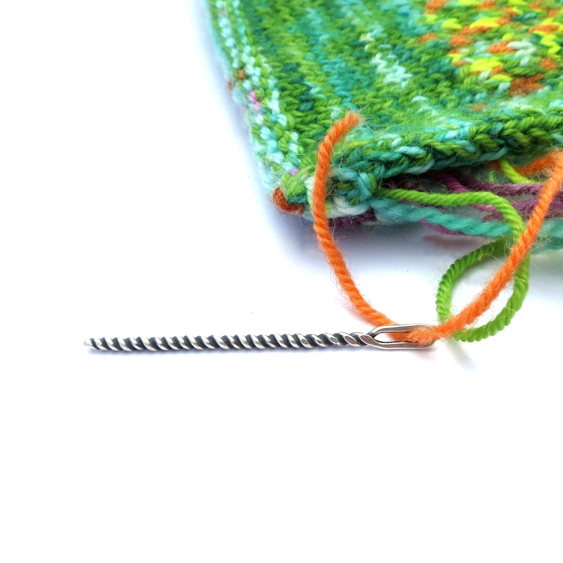 ShenMo 4Pcs silver + gold spiral thread knitting needles, handmade knitting  shawl needle tool for yarn sewing knitting round crooked needles, a gift