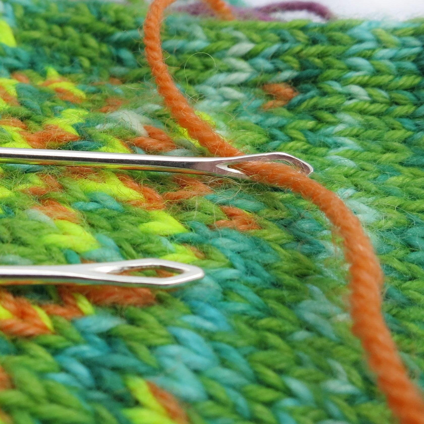 4 Sizes Plastic Hand Sewing Yarn Needles Plastic Sewing Darning Needles -  China Knitting Plastic Needles and Sewing Needles price