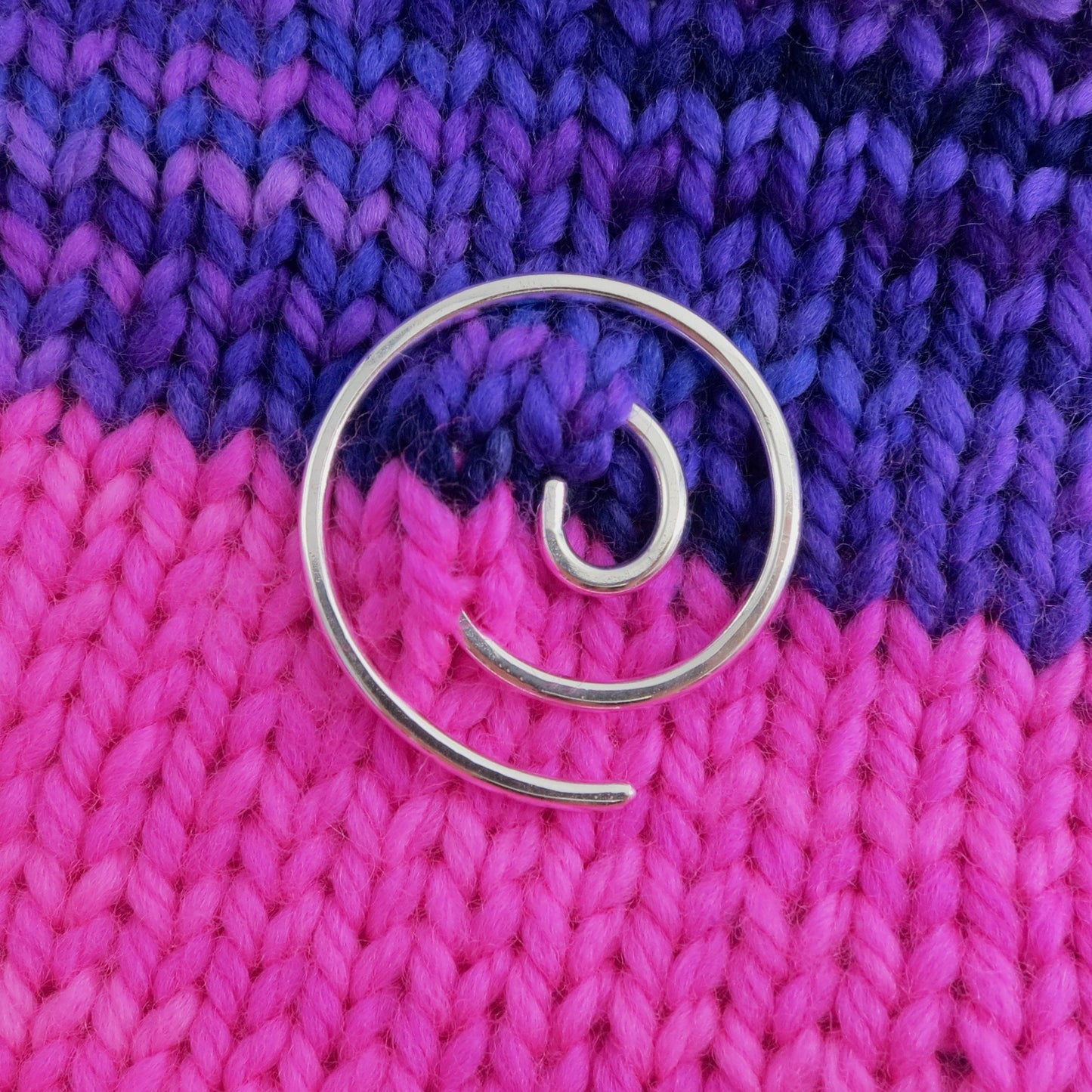 Silver Spiral Cable Needle / Shawl Pin