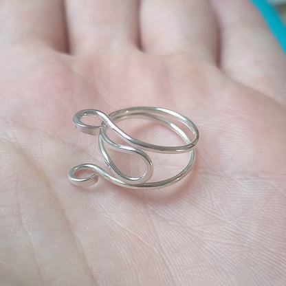 Garen Ring in Silver - Dubbele Haak